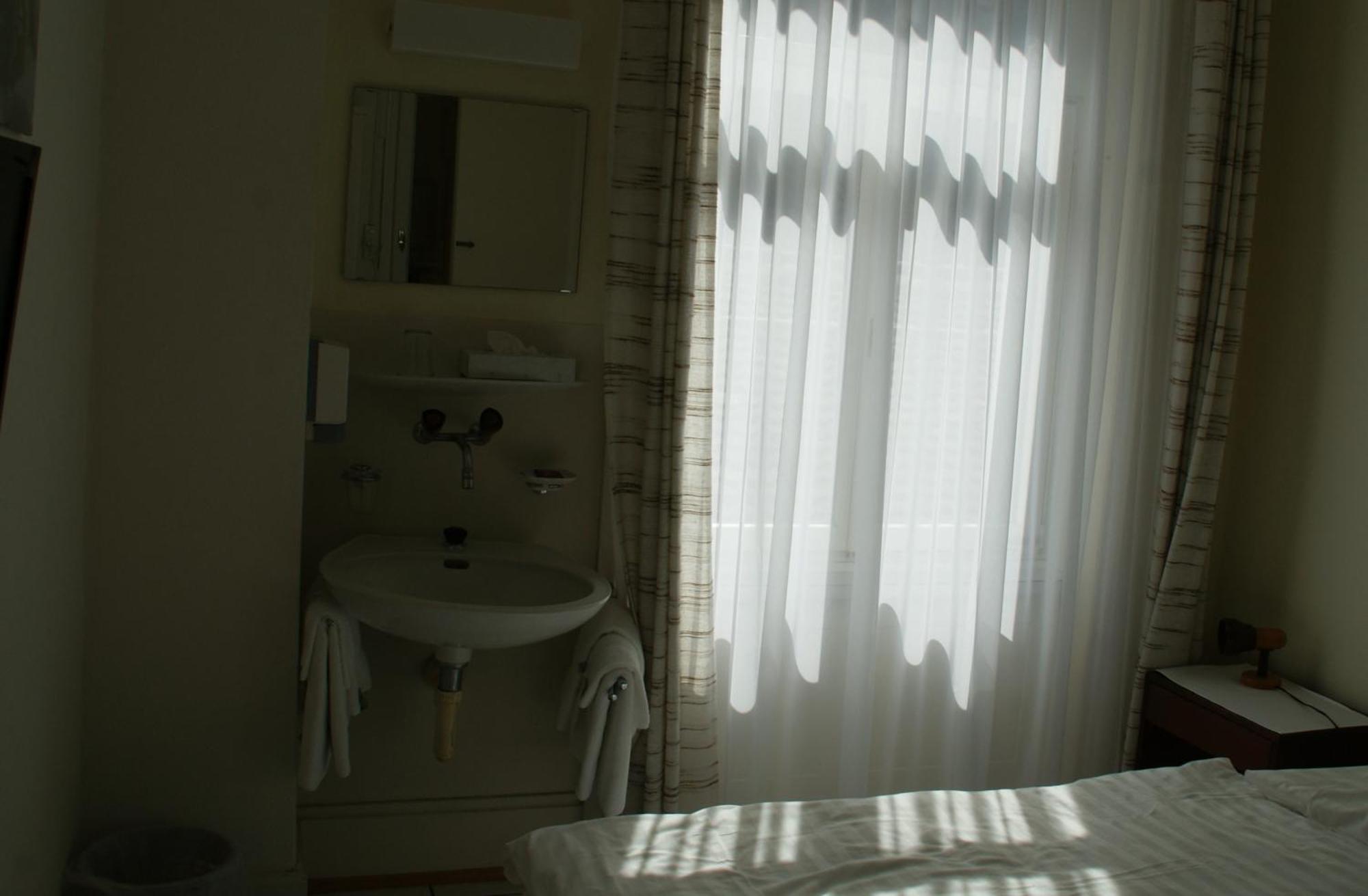 Hotel Stadthof Budget City Center 3*