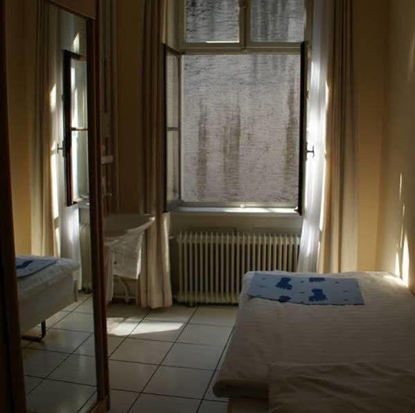 Stadthof Budget City Center 3*