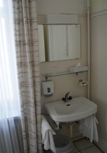 Stadthof Budget City Center Hotel 3*